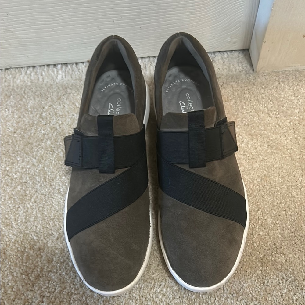 Clarks Brown and Black Sneakers with Modern Design